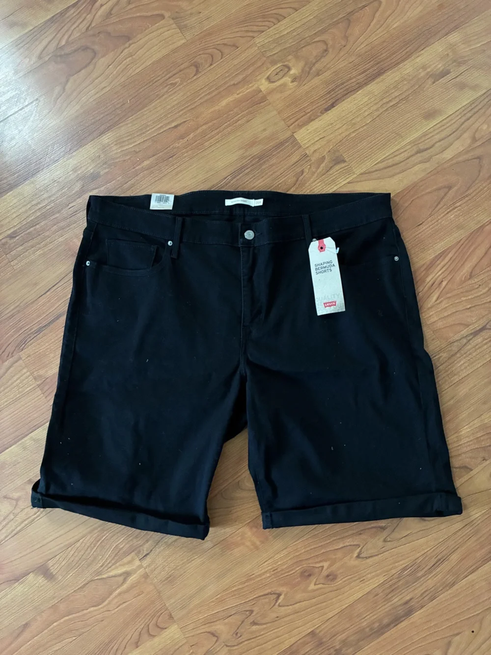 Levi’s Shaping Bermuda Shorts 26W Black Denim High Rise Long Jean Shorts